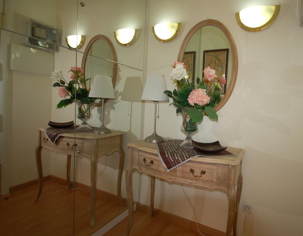 Lets Holidays Centric Apartment In Barcelona Pokoj fotografie
