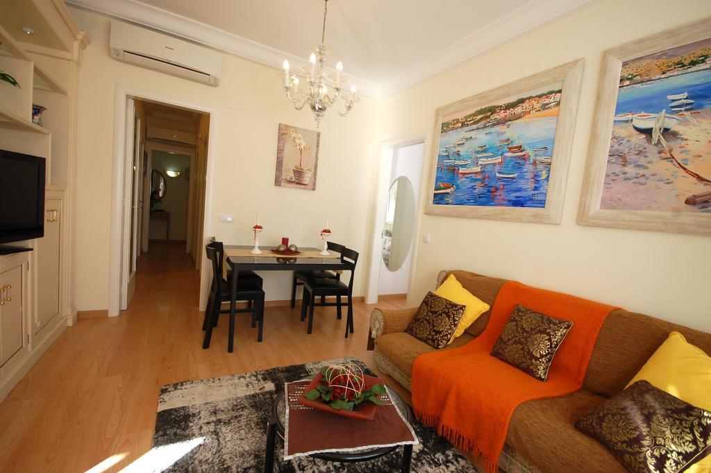 Lets Holidays Centric Apartment In Barcelona Pokoj fotografie