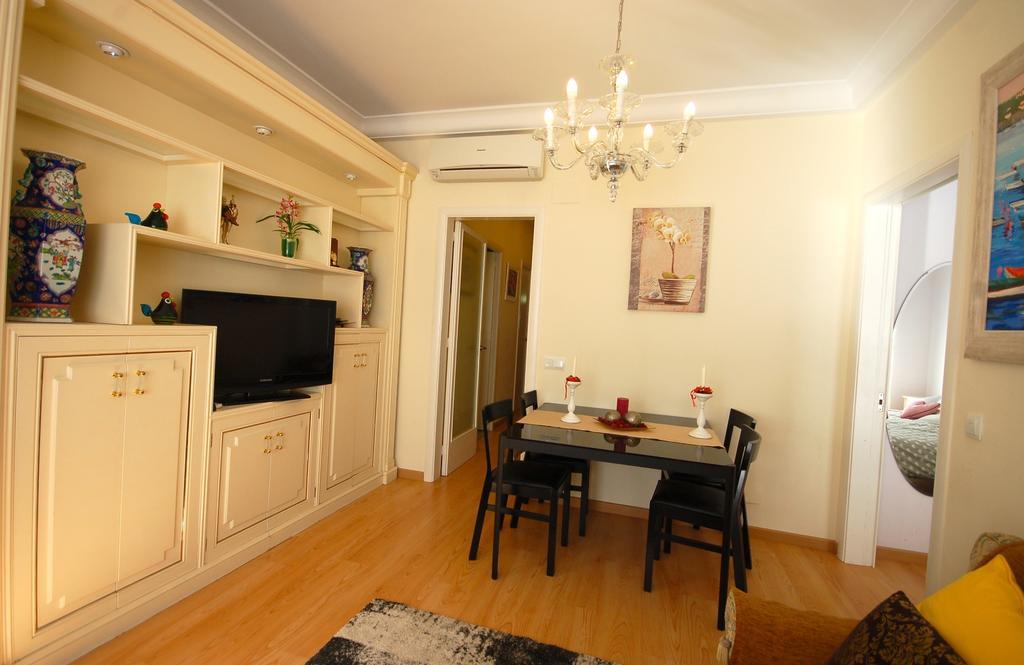 Lets Holidays Centric Apartment In Barcelona Pokoj fotografie